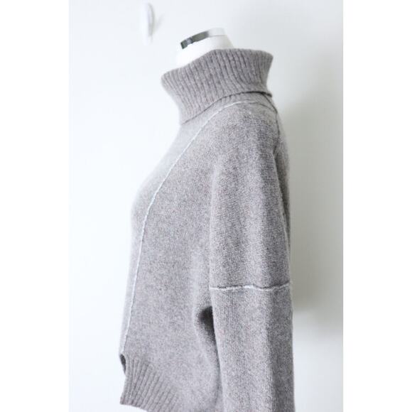 Brochu Walker Size S Carnaby Turtleneck Sweater Seam Double Knit Pullover Taupe - Picture 10 of 14